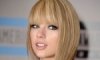 taylor_swift_taylor_straight_hair_fNjkdES.thumb.jpg