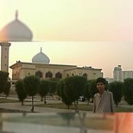 Waqar1992