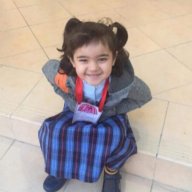 Nida Mahmood